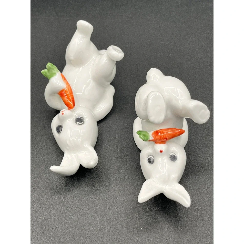 Vtg Easter Bunny Porcelain Figurine Set of‎ 2 White Rabbit Carrot Playful In Box